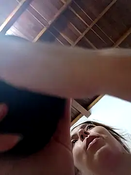 Snapshot of isa_loves_cum chatting on September 2025 12:26:01 AM isa loves cum online show from September 2025 12:26:01 AM