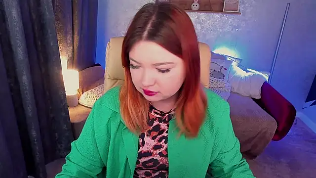 RosieMoons online show from January 2025 07:17:01 AM