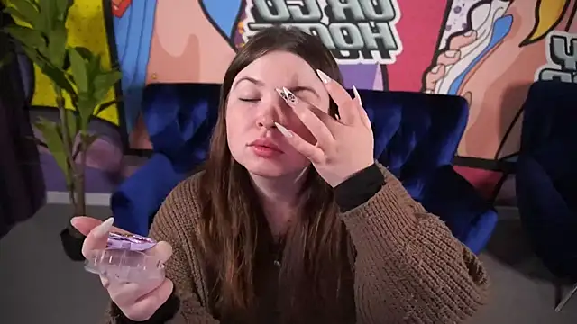 Snapshot of RosieMoons chatting on October 2025 07:22:02 PM RosieMoons online show from October 2025 07:22:02 PM