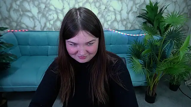 Snapshot of RosieMoons chatting on October 2025 07:14:02 PM RosieMoons online show from October 2025 07:14:02 PM