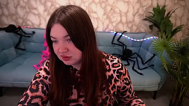 Snapshot of RosieMoons chatting on October 2025 07:19:02 PM RosieMoons online show from October 2025 07:19:02 PM