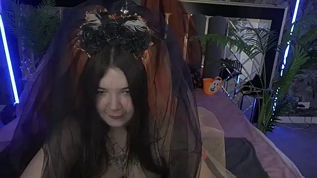 Snapshot of RosieMoons chatting on October 2025 08:09:02 PM RosieMoons online show from October 2025 08:09:02 PM