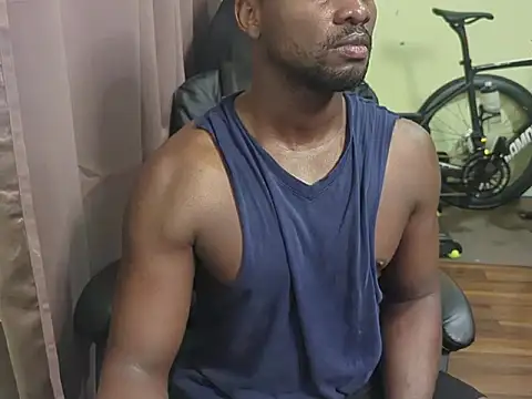 Snapshot of Apollodarkmn chatting on June 2026 05:07:01 PM Apollodarkmn online show from June 2026 05:07:01 PM