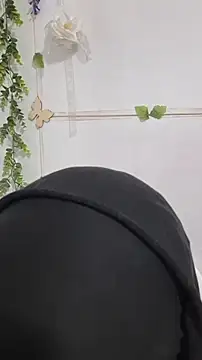 aysel elid online show from December 2025 01:21:02 AM