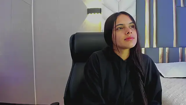 Snapshot of ChloeHarper_ chatting on May 2026 11:59:02 AM ChloeHarper online show from May 2026 11:59:02 AM