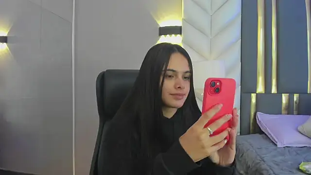 Snapshot of ChloeHarper_ chatting on May 2026 11:49:01 AM ChloeHarper online show from May 2026 11:49:01 AM