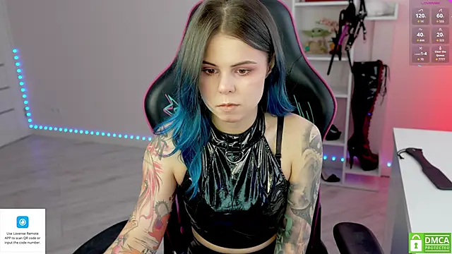 Latex Kitty online show from January 2026 12:32:02 PM