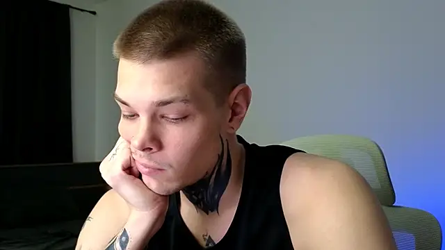 DENIS HERE online show from May 2026 04:35:01 PM