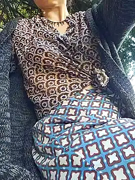 Exhibitionsplit online show from October 2025 11:46:02 AM