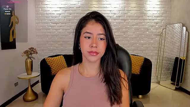 SussanElliot online show from October 2025 09:53:01 AM