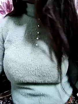 Snapshot of Shreya727 chatting on December 2024 12:40:02 PM Shreya727 online show from December 2024 12:40:02 PM