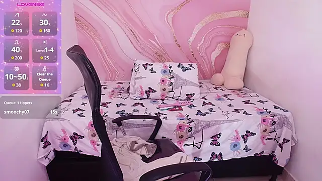 Snapshot of meliboobs_ chatting on February 2025 10:26:02 AM meliboobs online show from February 2025 10:26:02 AM