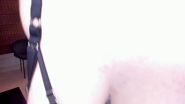 Snapshot of meliboobs_ chatting on October 2025 02:58:02 PM meliboobs online show from October 2025 02:58:02 PM