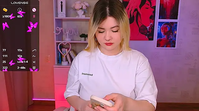 cutie mili online show from January 2025 02:58:01 AM