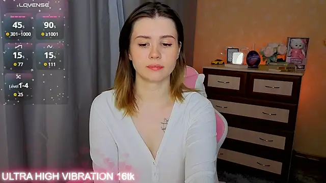 cutie mili online show from December 2025 06:10:01 AM