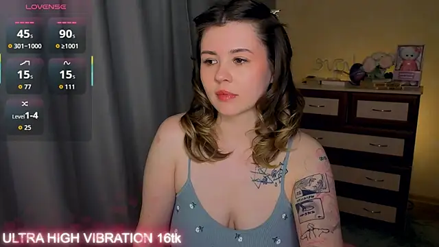 cutie mili online show from April 2026 12:20:01 PM