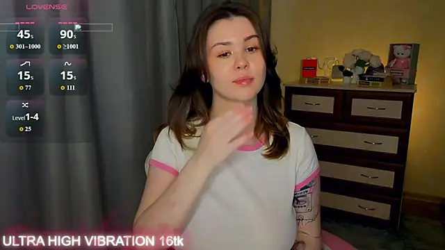 cutie mili online show from May 2026 12:01:01 PM