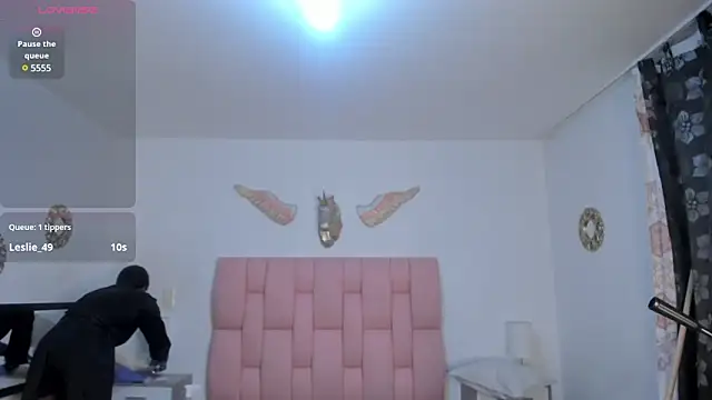 VeronikaOlsen online show from December 2024 11:09:01 PM