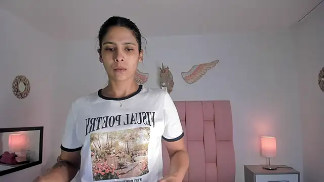 VeronikaOlsen online show from December 2024 12:38:01 PM