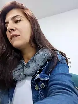 Snapshot of scarlett_moore chatting on February 2025 10:22:01 PM scarlett moore online show from February 2025 10:22:01 PM