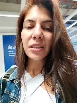Snapshot of scarlett_moore chatting on February 2025 01:23:02 AM scarlett moore online show from February 2025 01:23:02 AM