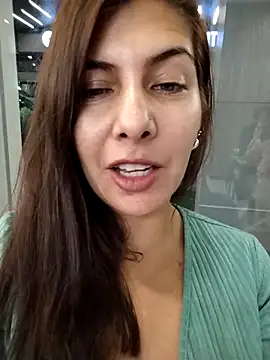 Snapshot of scarlett_moore chatting on March 2025 01:11:01 AM scarlett moore online show from March 2025 01:11:01 AM