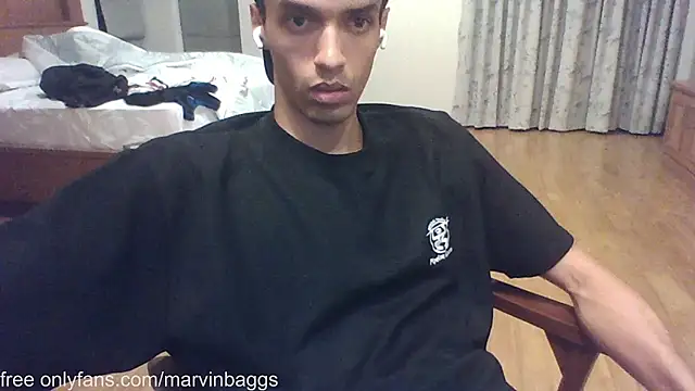 rippedbutskinny online show from December 2024 04:09:02 PM