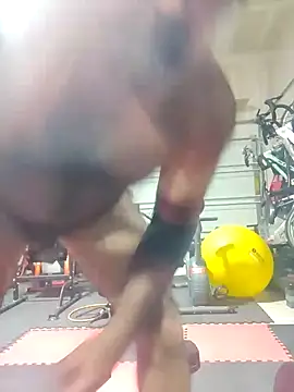 chainjulious online show from January 2025 01:52:01 PM