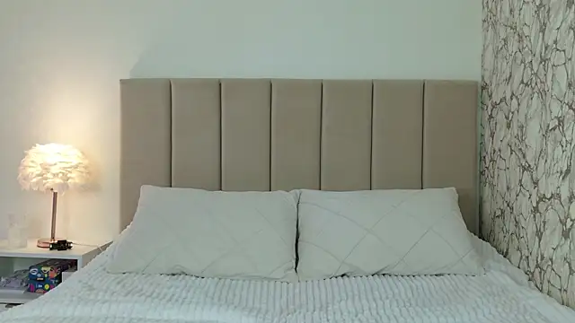 jane-sucks online show from September 2025 03:06:02 PM