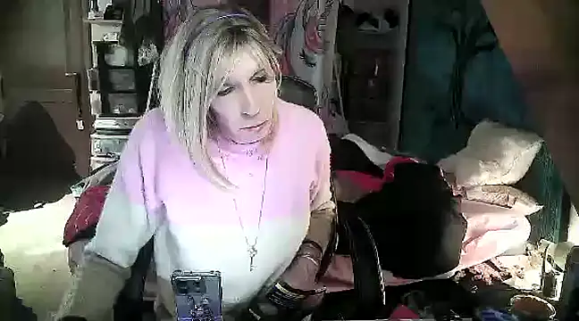 Ombeline1 online show from January 2025 06:57:02 PM