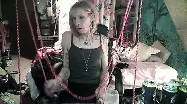 Ombeline1 online show from February 2025 09:37:02 PM