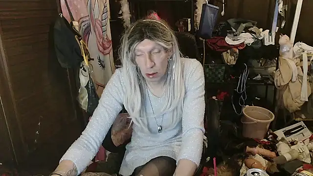 Ombeline1 online show from January 2026 07:24:02 AM