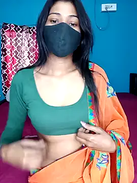 Snapshot of Triha_18 chatting on December 2024 05:40:02 AM Triha 18 online show from December 2024 05:40:02 AM