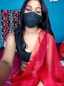 Snapshot of Triha_18 chatting on December 2024 07:48:02 PM Triha 18 online show from December 2024 07:48:02 PM