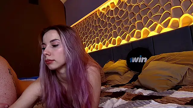 Snapshot of niki7377 chatting on March 2025 02:37:02 PM niki7377 online show from March 2025 02:37:02 PM