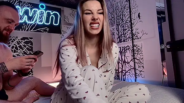 Snapshot of niki7377 chatting on March 2025 12:04:02 PM niki7377 online show from March 2025 12:04:02 PM