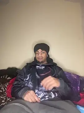 Snapshot of Elgrazonamor chatting on December 2024 10:55:02 PM Elgrazonamor online show from December 2024 10:55:02 PM