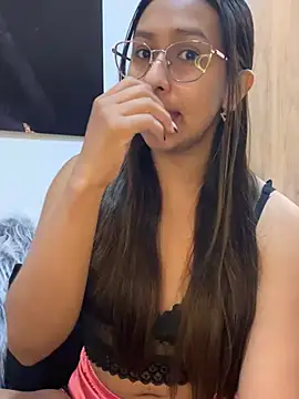 AmelyaMann online show from February 2025 12:50:01 PM