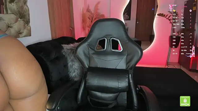 AmelyaMann online show from October 2025 01:12:01 PM