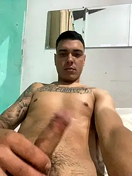 guiii012 online show from November 2025 03:52:01 AM