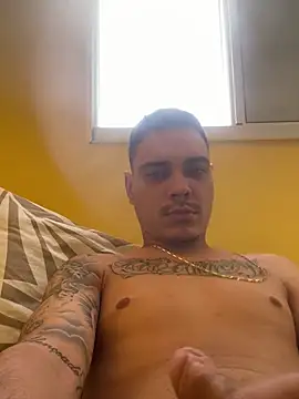 guiii012 online show from April 2026 05:33:02 PM