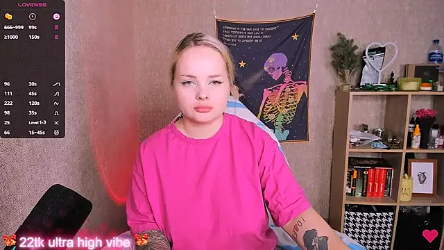 Snapshot of flower_sarah_ chatting on January 2025 12:10:01 PM flower sarah online show from January 2025 12:10:01 PM