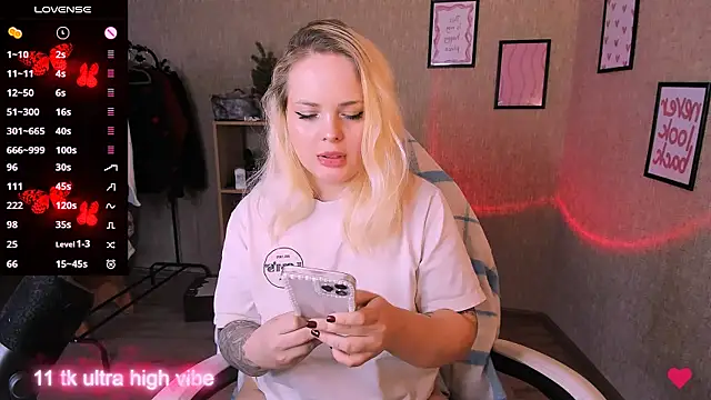 Snapshot of flower_sarah_ chatting on March 2025 07:05:02 AM flower sarah online show from March 2025 07:05:02 AM