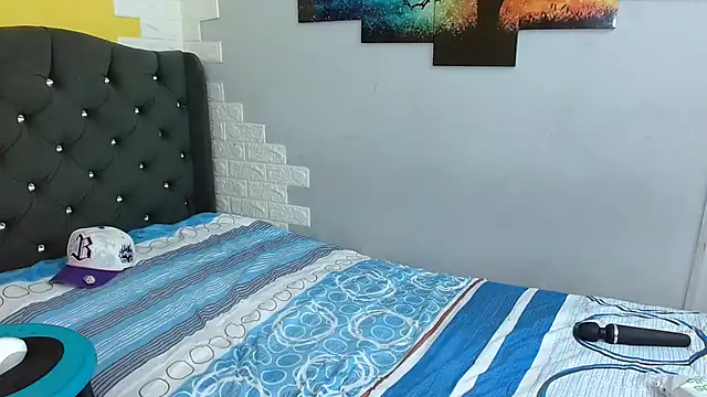 isabeautyx19 online show from October 2025 03:37:02 AM