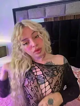 Snapshot of Bonnie_vega chatting on January 2025 08:43:01 PM Bonnie vega online show from January 2025 08:43:01 PM