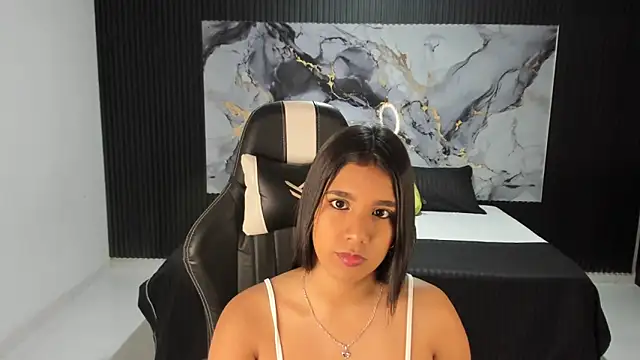 Ivy 16 online show from January 2025 12:02:02 PM