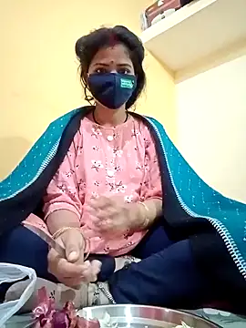 Snapshot of Mamta_Chaterjee chatting on January 2025 03:15:02 AM Mamta Chaterjee online show from January 2025 03:15:02 AM