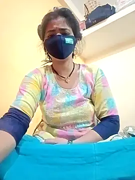 Snapshot of Mamta_Chaterjee chatting on January 2025 02:56:01 AM Mamta Chaterjee online show from January 2025 02:56:01 AM