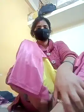 Snapshot of Mamta_Chaterjee chatting on February 2025 02:17:02 AM Mamta Chaterjee online show from February 2025 02:17:02 AM