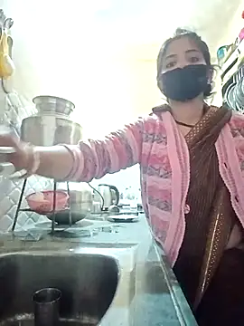 Mamta Chaterjee online show from December 2025 01:32:01 AM